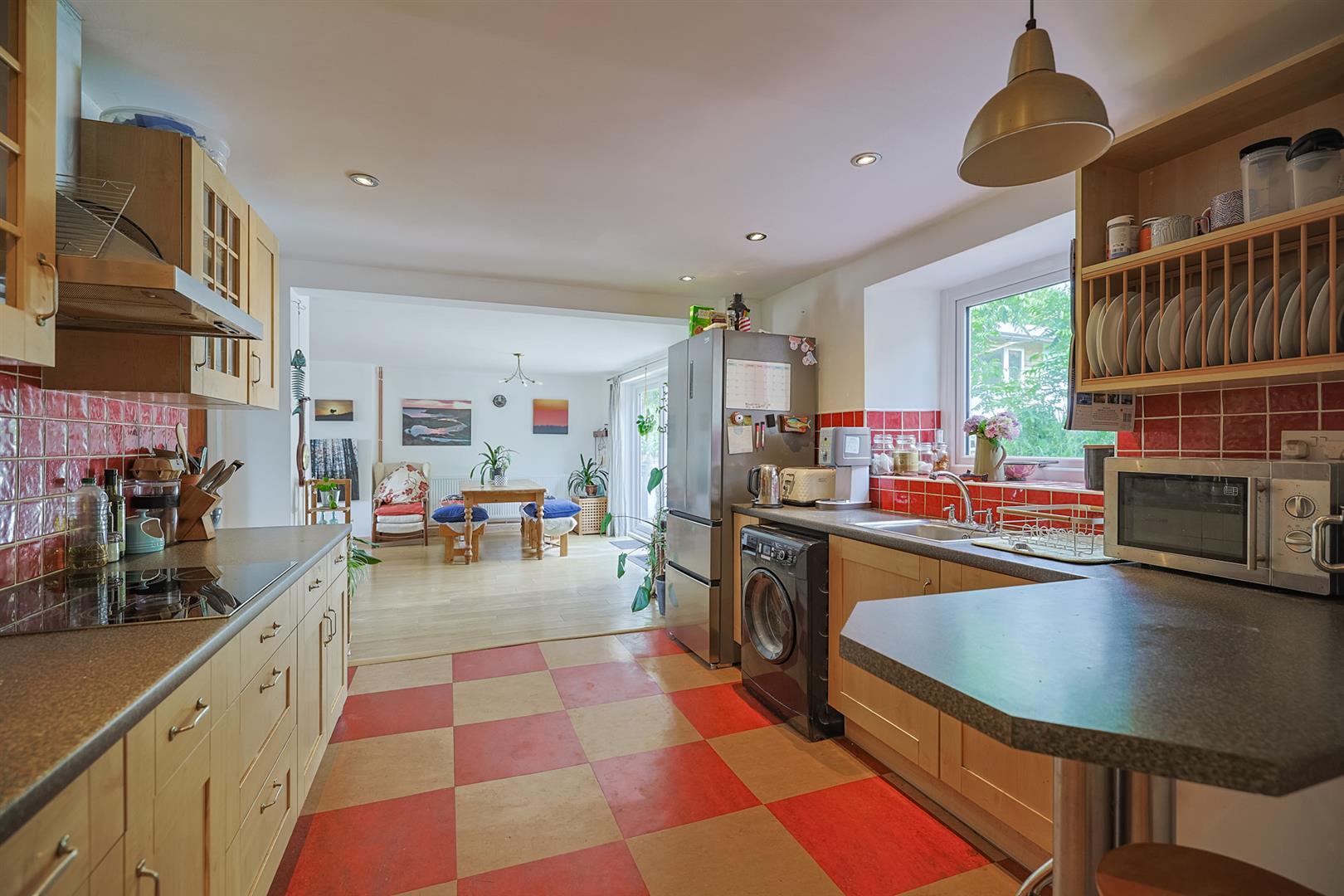 Walters Row, Dunvant, Swansea, SA2 7TB